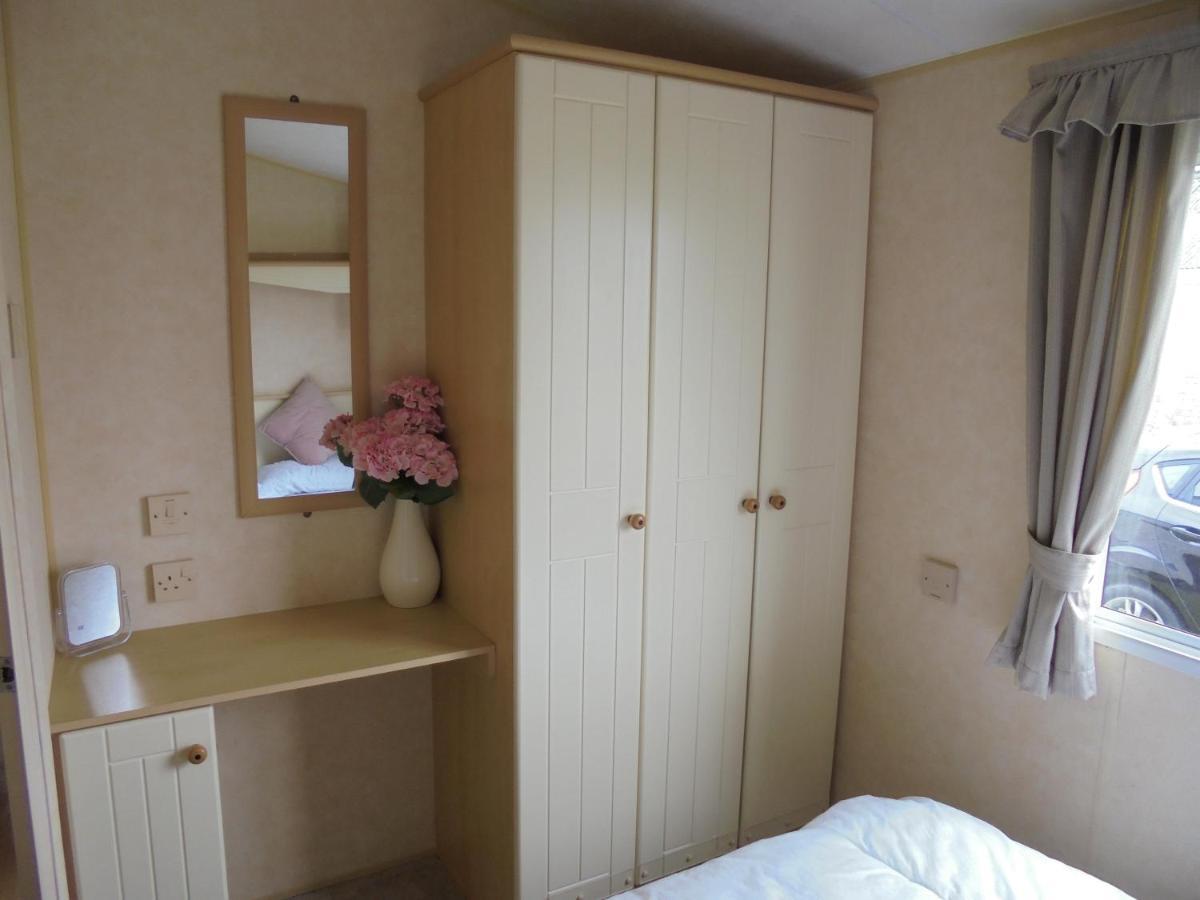 Coral Beach : The Richmond:- 6 Berth, Blow Heated Инголдмелс Экстерьер фото